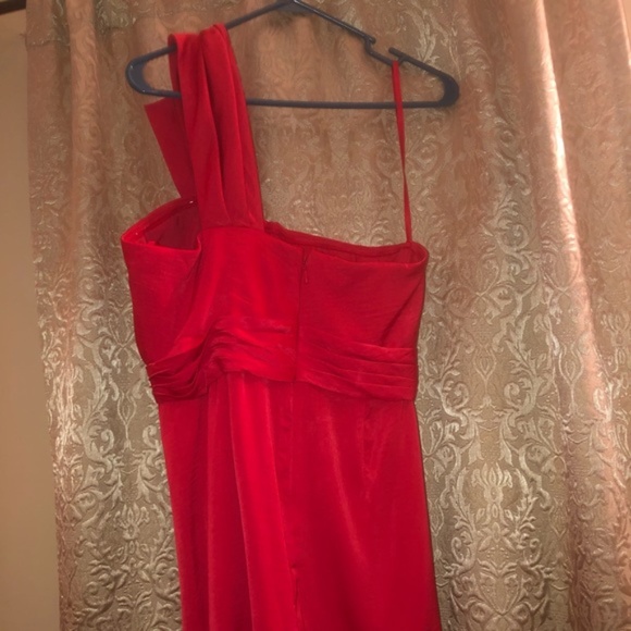 BUNDLE 2 VINCE CAMUTO, and BCBG - Picture 9 of 10